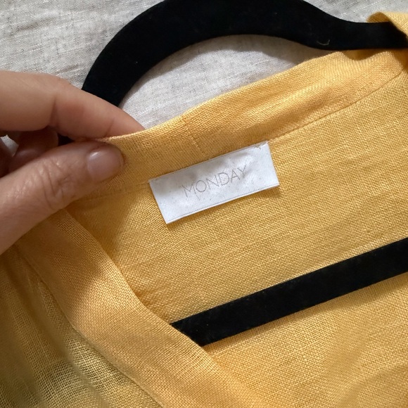 Monday Swimwear Barcelona Tunic Yellow Linen Coverup - Picture 3 of 13